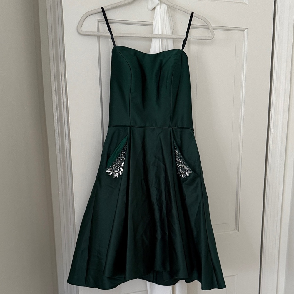 Green short prom dress size 0 with pockets and rhinestones